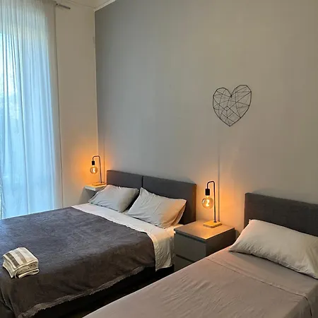 Affittoposti Con Cucina E Balcone