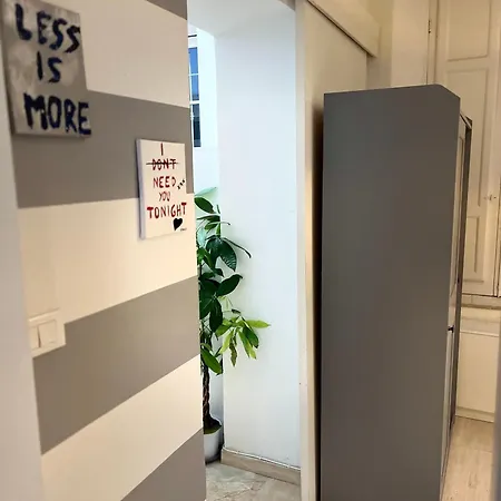 Affittoposti Con Cucina E Balcone La Spezia