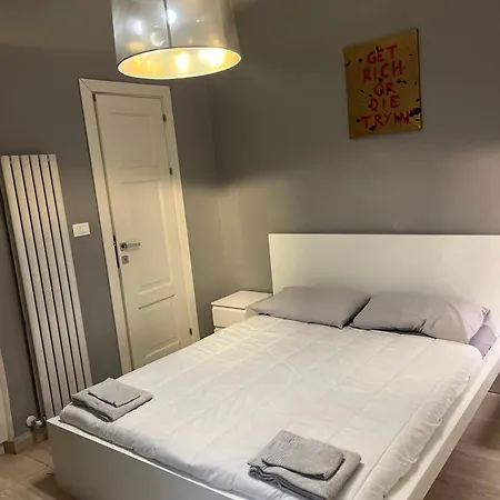 Affittoposti Con Cucina E Balcone