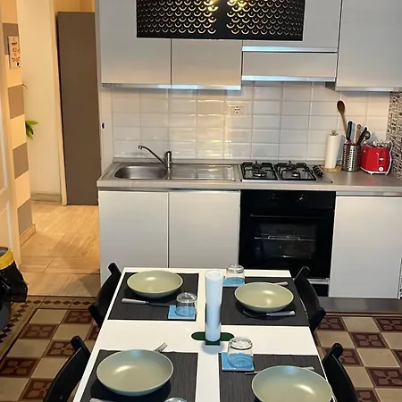 Affittoposti Con Cucina E Balcone Apartment La Spezia