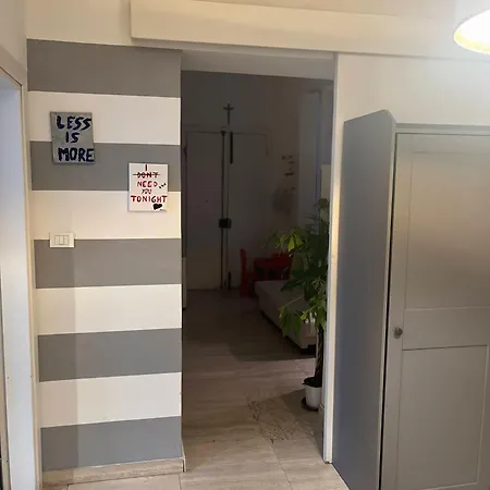 Affittoposti Con Cucina E Balcone Appartamento La Spezia
